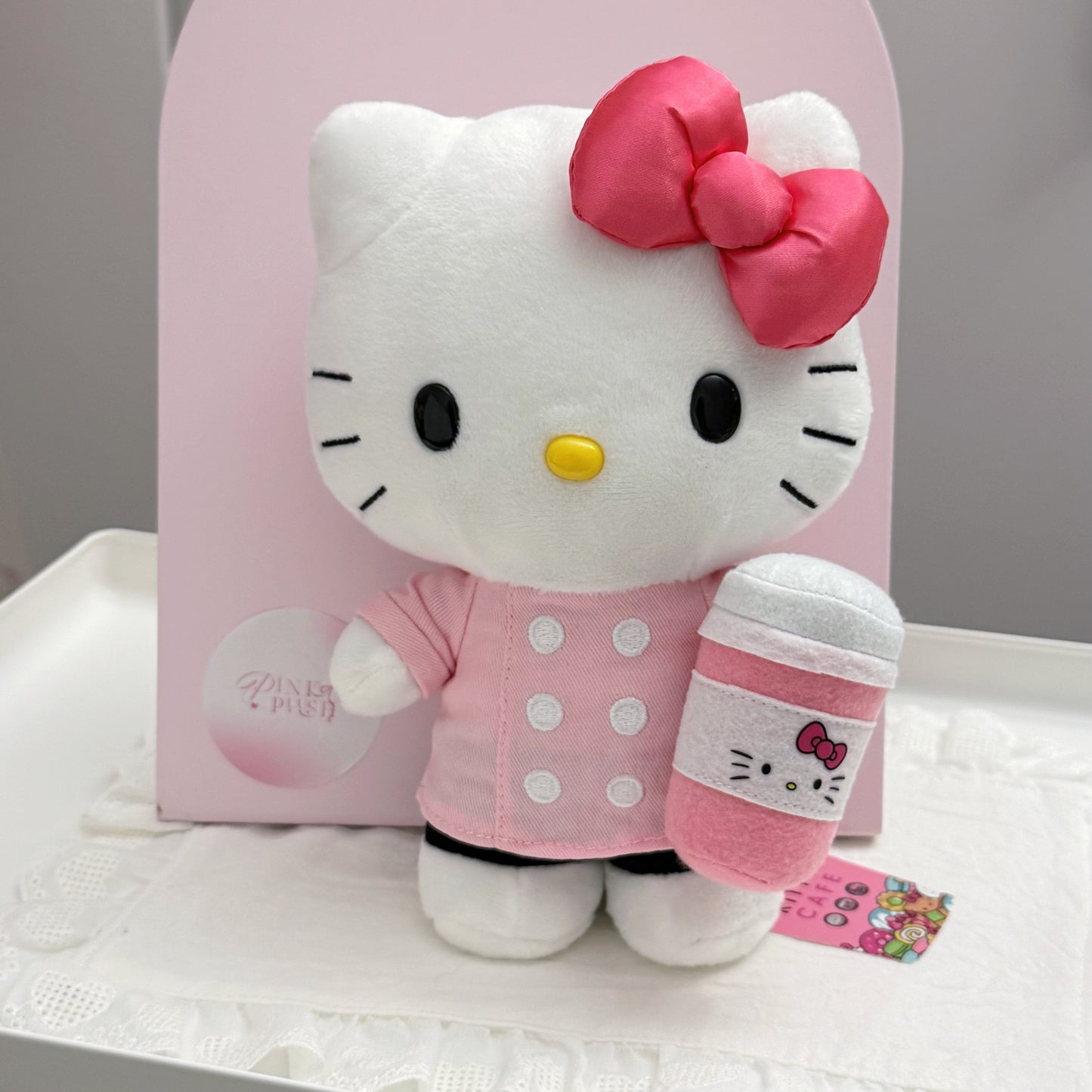 SANRIO Hello Kitty Las Vegas Food Truck Exclusive Plush Doll Regional Exclusive